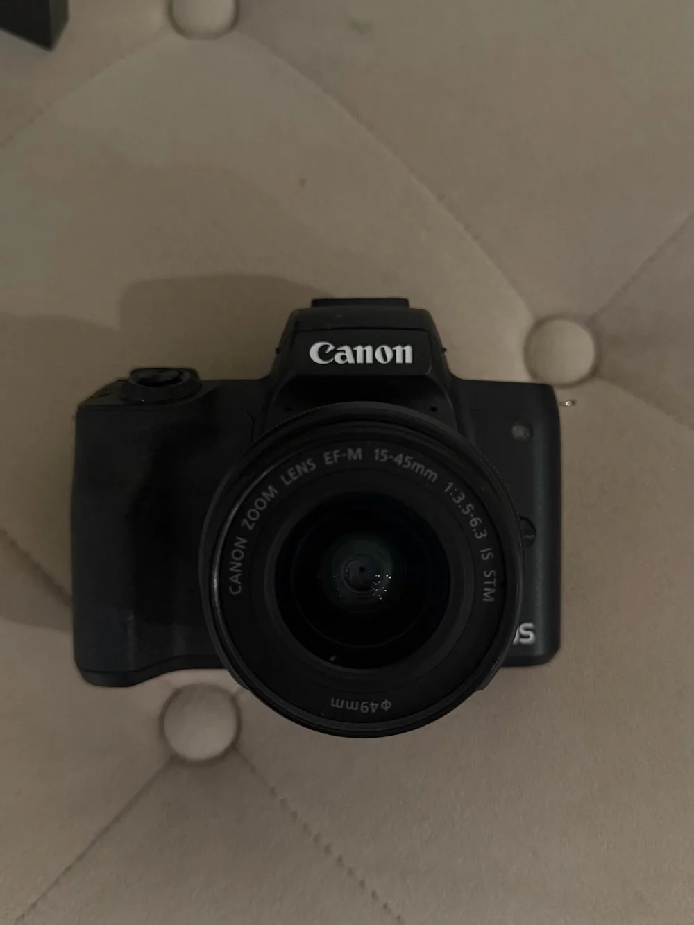 Canon EOS M50 24.1MP Mirrorless Camera - Black (Kit with 15-45mm STM Lens)